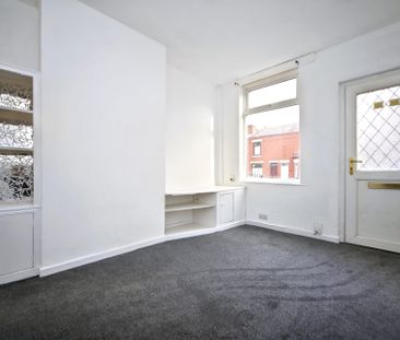 Billinge Road, Wigan, WN5 - Photo 2