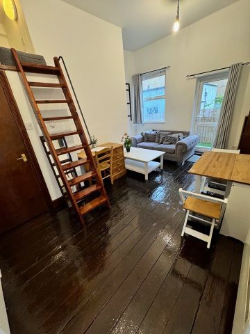 1 Bed Flat, Camden High Street, NW1 - Photo 2