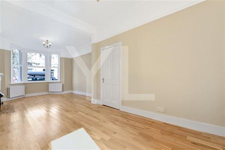 3 bedroom terraced house to rent - Photo 2