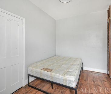 4 bedroom terraced house to rent - Photo 6