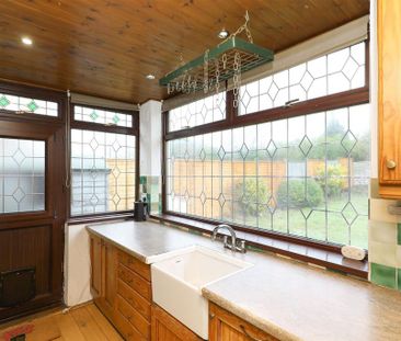 2 bedroom semi-detached house to rent - Photo 6