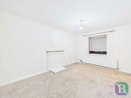 Hockliffe Brae, Walnut Tree, MK7 - Photo 3