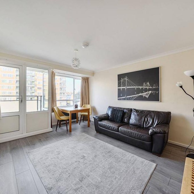 2 bedroom flat to rent - Photo 1