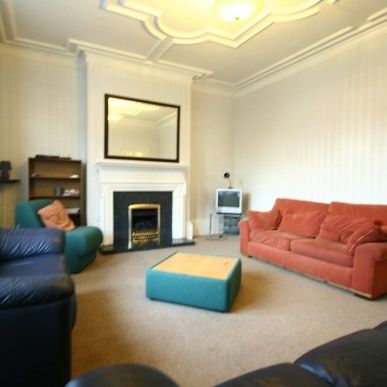 5 Bed - Otto Terrace, Sunderland - Photo 1