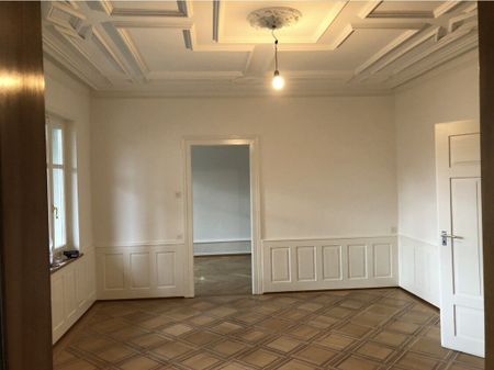 Charmante 4-Zimmer Wohnung mit Balkon und historischem Charme in idealer Lage in Olten - Photo 2