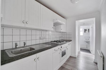 1 bedroom ground floor maisonette to rent - Photo 5
