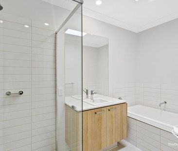 North Lakes Central Prestigious SoLa Complex 3 Bedroom Townhome - Photo 1