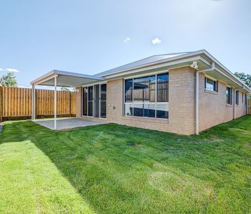 Family Home In Great Location - Photo 6