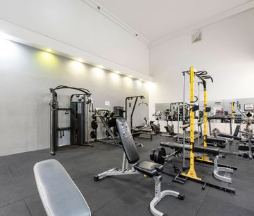 1E/5 Clifford Street, Surfers Paradise QLD 4217 - Apartment For Ren... - Photo 6