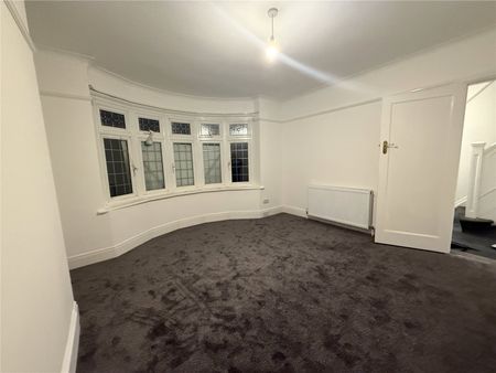 3 bedroom house to rent Cobden Crescent, Southampton, Hampshire, SO18 - Photo 2