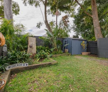 6 Wisbeach Street, Balmain NSW 2041 - House For Rent | Domain - Photo 2
