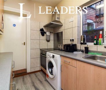 5 bedroom terraced house to rent - Photo 5