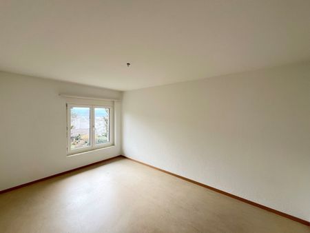 4-Zimmerwohnung in der Nähe der Natur *befristet bis 31.03.2026* - Foto 3
