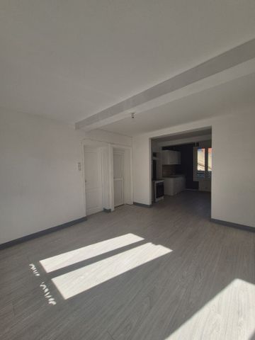 Location Appartement 2 pièces 52m² ST OMER 62500 - Photo 5
