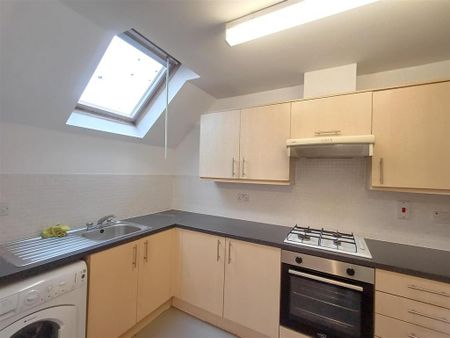 1 bedroom apartment to rent - Photo 5