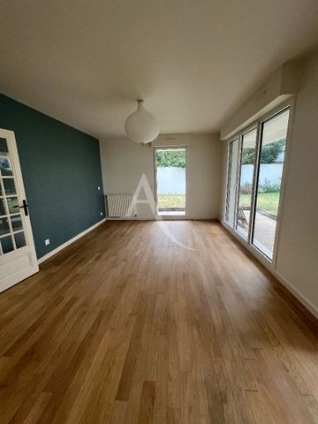 Location Appartement 3 pièces 72m² - Photo 2