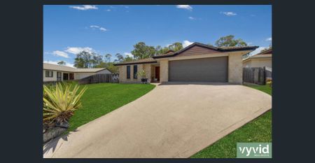 Freshly Updated Home in sought after area! - Photo 2