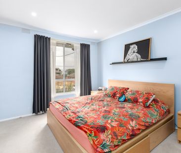 Double story delight - Photo 6