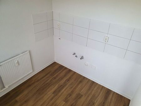 Hier fühlen Sie sich wohl: günstige 3-Zimmer-Wohnung mit Balkon! - Foto 2