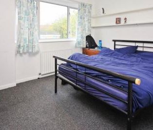 Downs Road, Canterbury - Photo 2