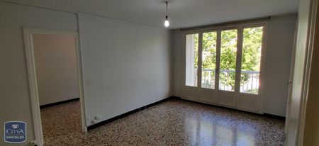 Location Appartement 2 pièces 45m² ST MARTIN D HERES 38400 - Photo 3