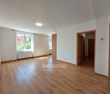 Pronájem moderního bytu 2+kk (57 m - Photo 1