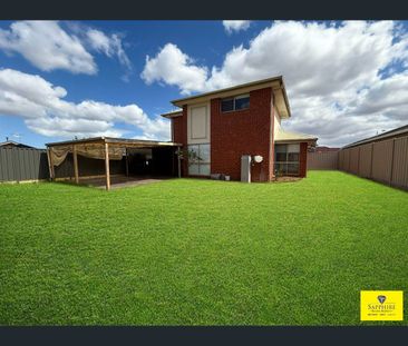 45 Stainsby Crescent, Roxburgh Park, Vic 3064 - Photo 3