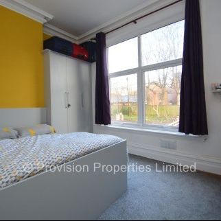 2 Bedroom Flats in Hyde Park - Photo 1