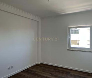 São Domingos de Rana, Lisbon - Photo 1