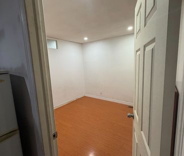 For Lease - 7260 Collett Road, Mississauga, Ontario - Photo 6