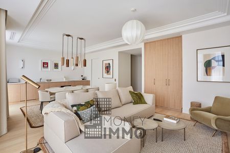 Appartement • Paris 7ème - Photo 2