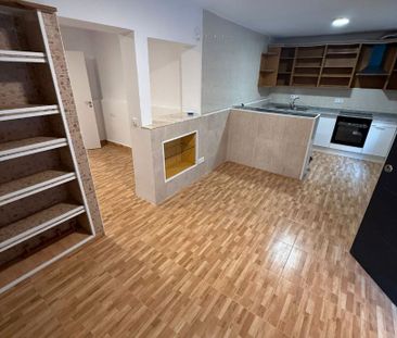 Planta baja de alquiler en Carrer Pintor Joan de Joanes, 16, Plaza ... - Photo 2