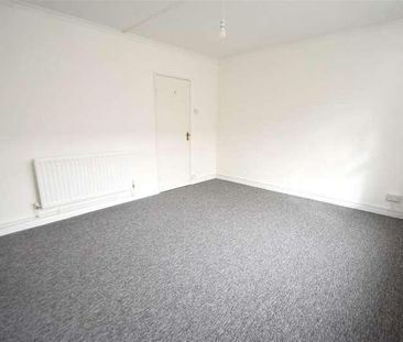 Highfield, SO17 - Photo 5