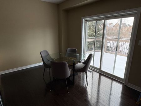 For Lease - 89 Timna Crescent, Vaughan, Ontario - Photo 4