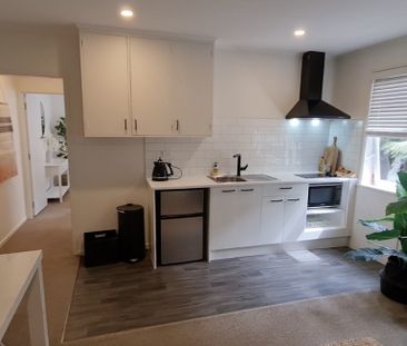 Wonderful Herne Bay 1-Bedroom Unit – Fully Furnished - Photo 6