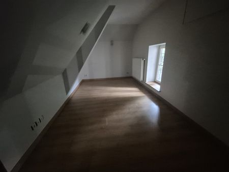 Location Maison 4 pièces 87m² VALENCIENNES 59300 - Photo 4
