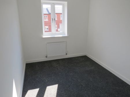 Saxelbye Avenue - Photo 3