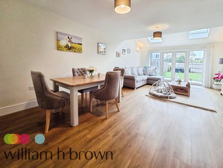 Arthur Turp Close, Chelmsford, Chelmsford Garden - Photo 3