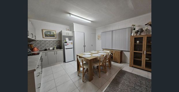 One Bedroom Available - Photo 1