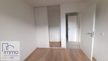 Location Appartement 3 pièces 61m² VOIRON 38500 - Photo 2