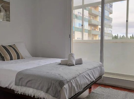 Rua dos Arneiros, Lisbon, Lisbon 1500-060 - Photo 1