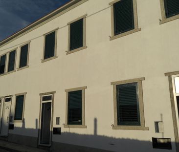 Moradia V2 c/ logradouro - (Triana- Areosa) - Photo 4
