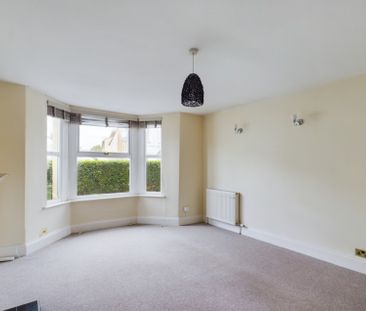 Moorend Street, Cheltenham, Gloucestershire, GL53 - Photo 6