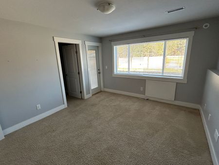 2 bed/1 bath Suite in Rose Valley - Photo 5