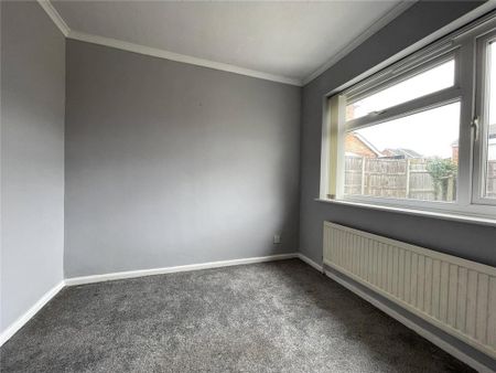 2 bedroom bungalow to rent - Photo 3