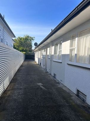 Central location - Photo 1