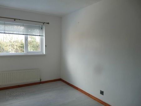 121 Shore Crescent, BT154JR, Belfast - Photo 5