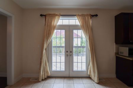 For Lease - 1330 Kestell Boulevard, Oakville, Ontario - Photo 2