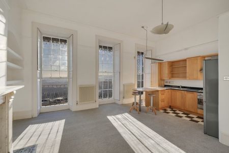 1 Bed Flat - Photo 5