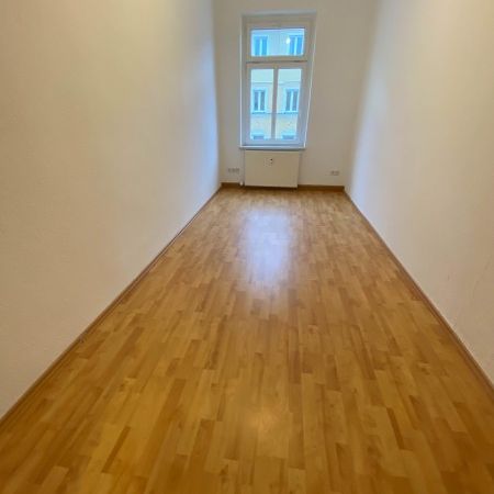 Hübsche 3-Raum-Wohnung mit Balkon in Chemnitz/Bernsdorf! - Foto 1